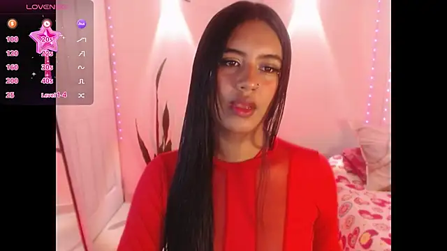 Snapshot of Sussy__22 chatting on November 24, 6:40 pm Sussy 22 online show from November 24, 6:40 pm