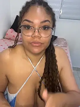 Snapshot of Karenjobs chatting on October 29, 3:25 pm Karenjobs online show from October 29, 3:25 pm