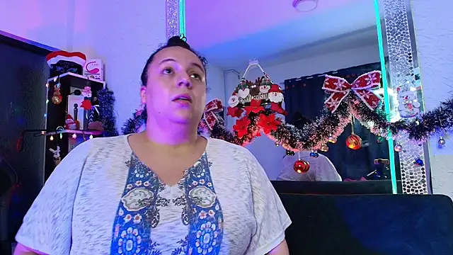 Snapshot of Natasha_Amber chatting on December 17, 2:23 pm Natasha Amber online show from December 17, 2:23 pm