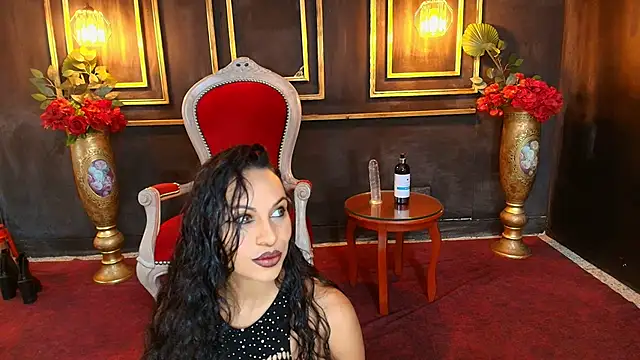 Snapshot of Marilyn_Blakee chatting on December 3, 12:58 pm Marilyn Blakee online show from December 3, 12:58 pm