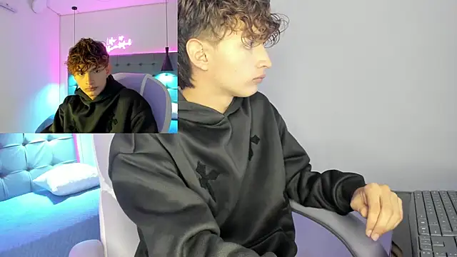 Snapshot of NicolasFerrer18 chatting on December 2, 7:31 pm NicolasFerrer18 online show from December 2, 7:31 pm