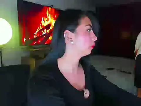 wolf tatto couple online show from October 29, 10:33 pm