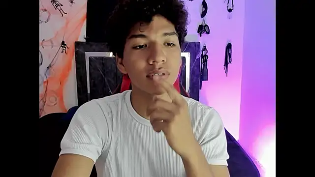 Maximiliano Khalil online show from November 6, 2:29 pm