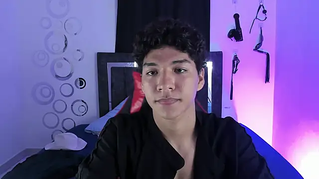 Maximiliano Khalil online show from November 13, 7:46 pm