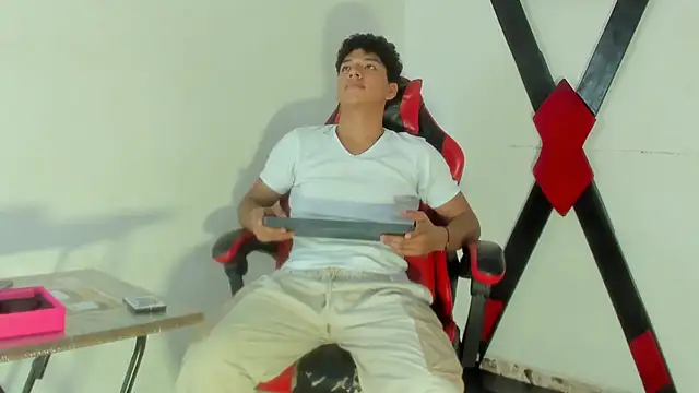 Maximiliano Khalil online show from March 17, 7:39 pm