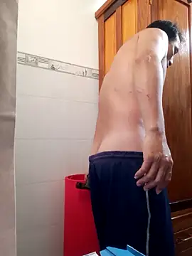 Cafeen19 online show from February 15, 11:45 pm