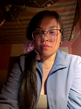 Snapshot of heodat-sexx chatting on November 16, 1:49 pm heodat-sexx online show from November 16, 1:49 pm