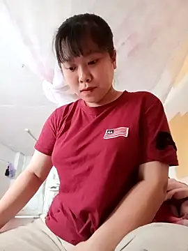 Snapshot of Ciin_hello chatting on November 1, 7:21 am Ciin hello online show from November 1, 7:21 am