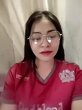 Bamboo-niee123 online show from May 2, 1:43 am