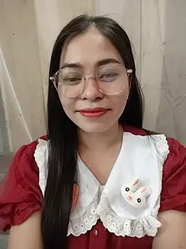 Bamboo-niee123 online show from May 30, 3:47 am
