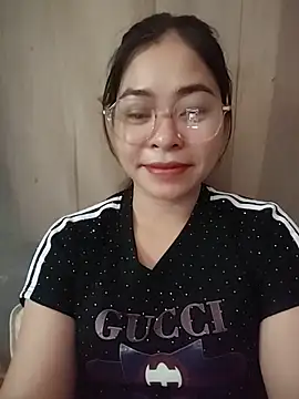 Bamboo-niee123 online show from June 17, 7:55 am