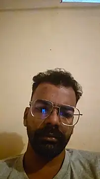 Snapshot of nithinrr chatting on October 31, 1:17 am nithinrr online show from October 31, 1:17 am