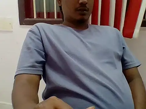 Snapshot of Lycan1993 chatting on November 23, 1:44 pm Lycan1993 online show from November 23, 1:44 pm