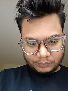 Snapshot of playboy210600 chatting on November 20, 5:51 am playboy210600 online show from November 20, 5:51 am