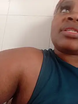 Snapshot of ThickLeeyanaXX chatting on June 23, 1:53 pm ThickLeeyanaXX online show from June 23, 1:53 pm