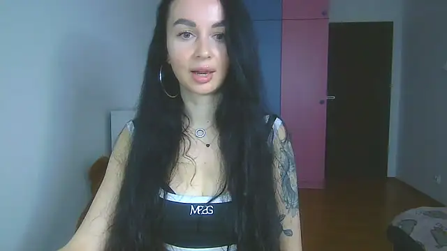Kamila Donni online show from November 6, 8:15 am