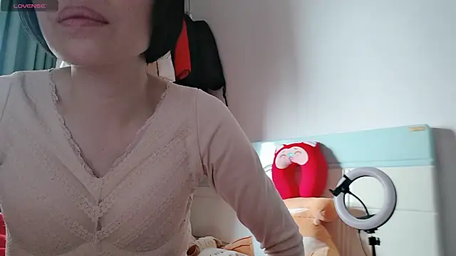 Snapshot of Yan61 chatting on December 2, 1:33 am Yan61 online show from December 2, 1:33 am