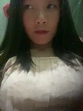 Snapshot of Elysia-007 chatting on February 21, 2:07 pm Elysia-007 online show from February 21, 2:07 pm