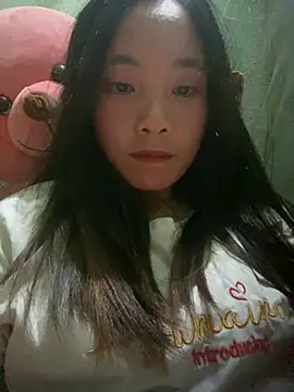 Snapshot of Elysia-007 chatting on March 3, 1:39 pm Elysia-007 online show from March 3, 1:39 pm