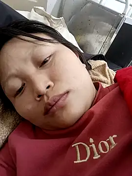 yoyo-mi online show from December 5, 1:14 am