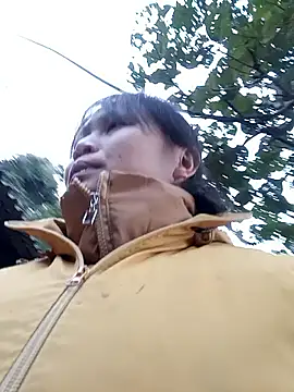 yoyo-mi online show from December 19, 10:00 am