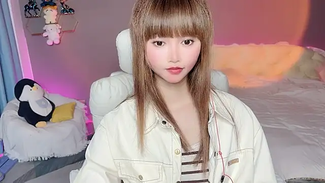 Snapshot of asdrty8868 chatting on November 1, 1:07 am asdrty8868 online show from November 1, 1:07 am