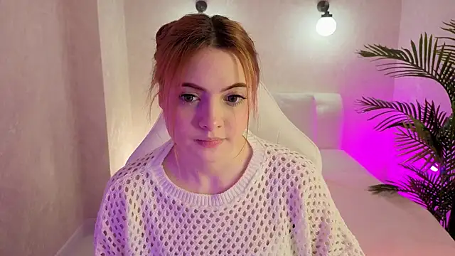 Snapshot of Daniela_Saules chatting on November 22, 9:30 am Daniela Saules online show from November 22, 9:30 am