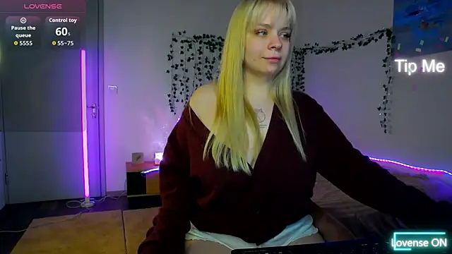 LisaCandy1 online show from February 5, 1:38 pm