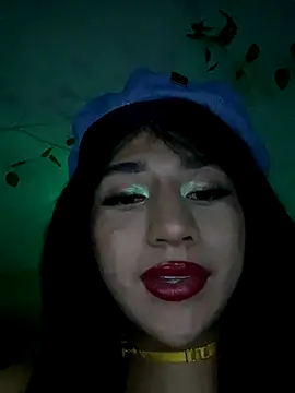 Snapshot of CHRIS_TWIINK chatting on November 20, 3:39 am CHRIS TWIINK online show from November 20, 3:39 am