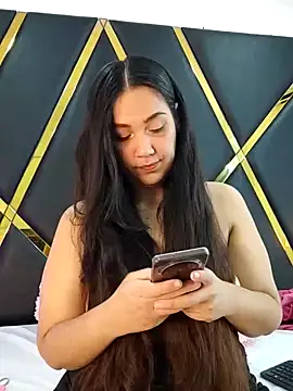 Snapshot of MadiisonGrey_ chatting on December 2, 6:41 am MadiisonGrey online show from December 2, 6:41 am