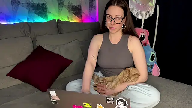 OhNicolle online show from November 21, 10:08 pm