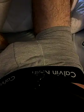 Snapshot of bklftintin94 chatting on November 27, 8:11 pm bklftintin94 online show from November 27, 8:11 pm