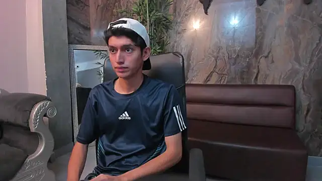 Snapshot of Niick_Carter chatting on November 8, 11:25 pm Niick Carter online show from November 8, 11:25 pm