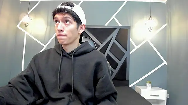 Snapshot of Niick_Carter chatting on November 11, 11:05 pm Niick Carter online show from November 11, 11:05 pm