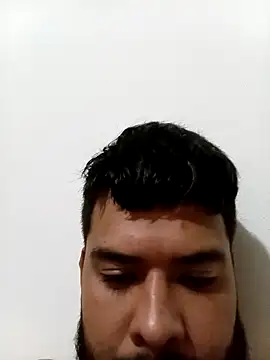 Snapshot of franck10E chatting on December 15, 4:33 pm franck10E online show from December 15, 4:33 pm