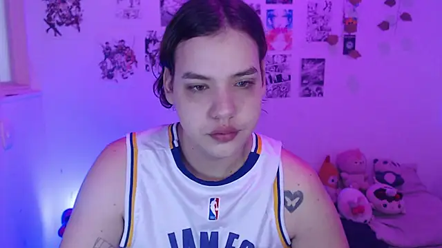 Snapshot of reiko_doll chatting on November 24, 3:56 pm reiko doll online show from November 24, 3:56 pm