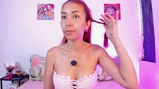 Snapshot of julialex_ chatting on November 14, 2:05 pm julialex online show from November 14, 2:05 pm