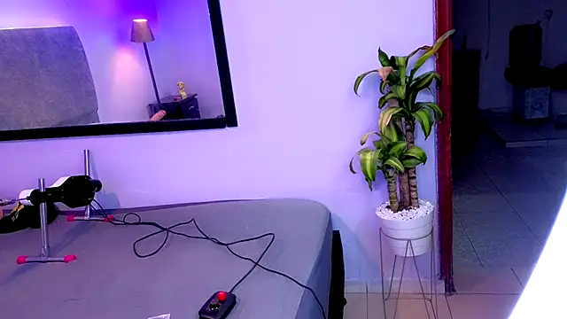 Flor Gil online show from November 12, 3:18 am