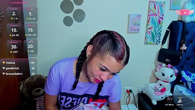 Emma boo online show from November 18, 3:12 am