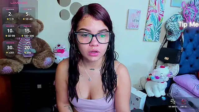 Emma boo online show from January 13, 3:39 pm