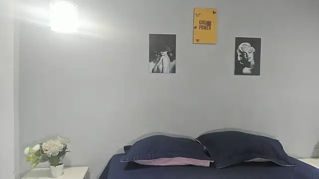 sexynova 93 online show from February 25, 7:45 pm