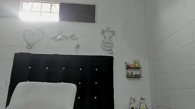 sexynova 93 online show from July 9, 5:06 pm