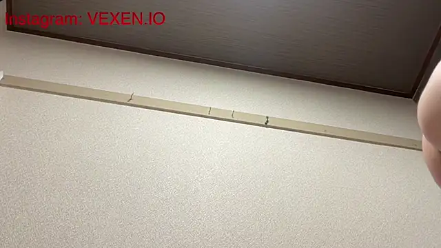 Snapshot of beautydicked chatting on December 4, 10:35 am beautydicked online show from December 4, 10:35 am