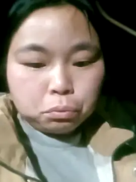 Snapshot of matbiec- chatting on November 7, 10:43 pm matbiec- online show from November 7, 10:43 pm