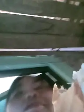 Snapshot of matbiec- chatting on November 26, 1:28 am matbiec- online show from November 26, 1:28 am