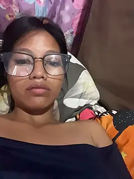 hottiebabe23 online show from November 17, 1:22 am