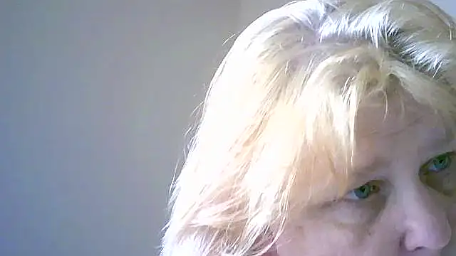 Sylviastar46 online show from November 20, 8:47 am