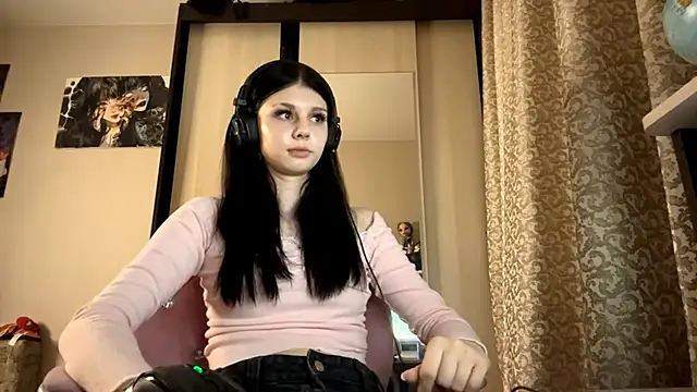 Snapshot of AnGallo chatting on November 7, 6:08 pm AnGallo online show from November 7, 6:08 pm