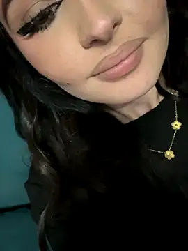 Anastasia-Ro online show from November 23, 6:41 pm