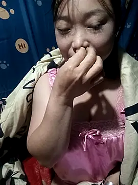 julybe online show from November 18, 3:27 pm